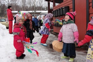 Gyülekeznek a kisboszorkák Gyülekeznek a kisboszorkák
